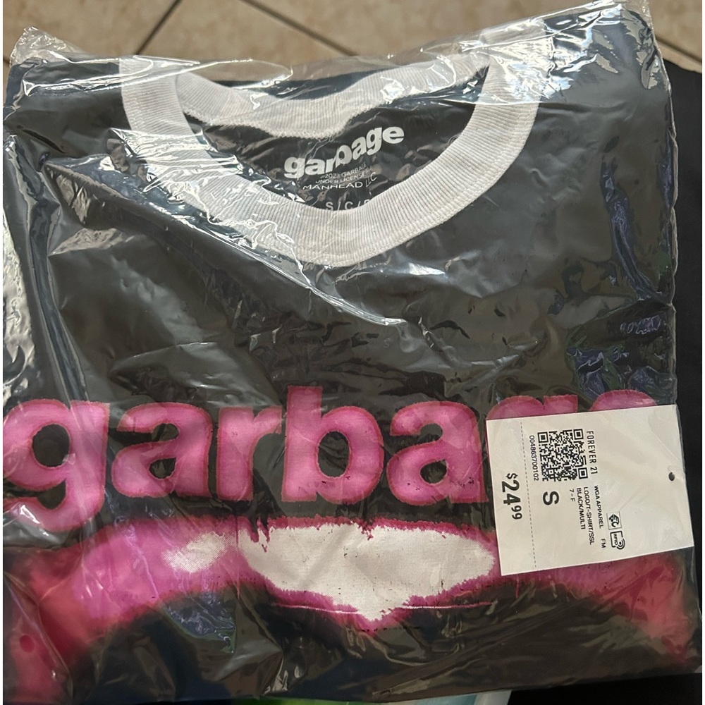 Size Small - New Girls Tshirt - Garbage brand - New never worn